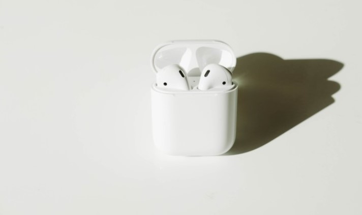 How to Reset AirPods Using the Back Button
